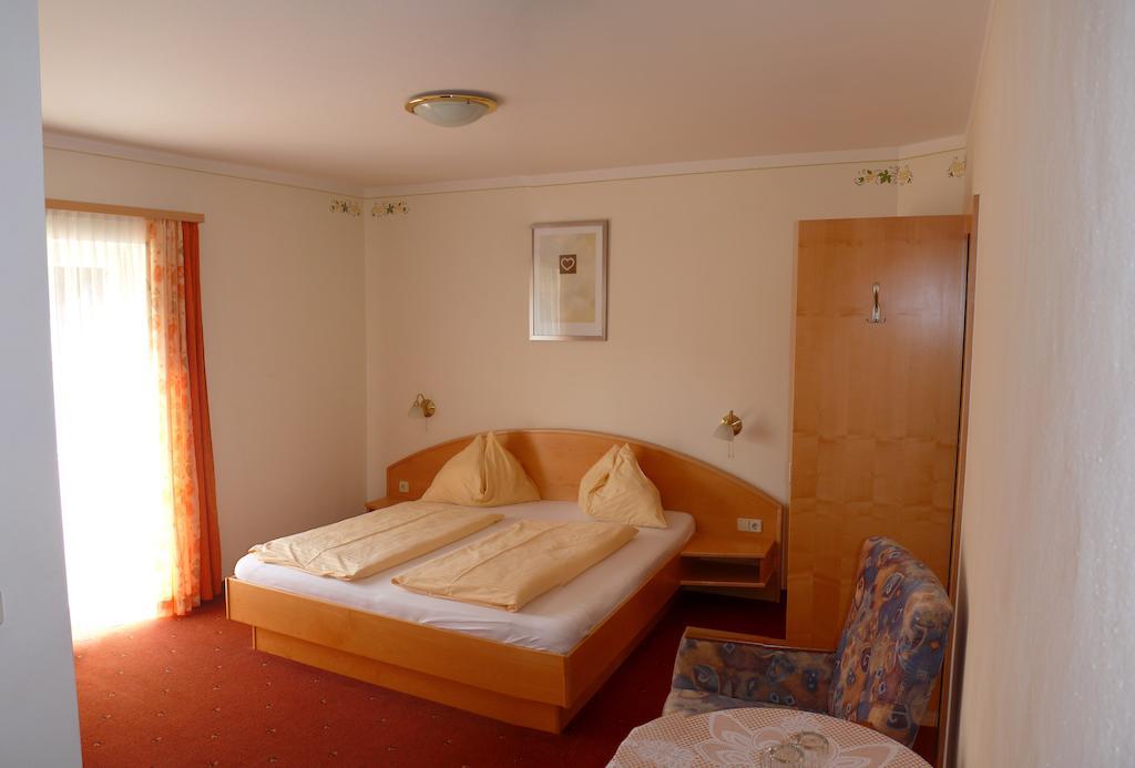 Hotel Altneudoerflerhof Μπαντ Ράντκεσμπουργκ Δωμάτιο φωτογραφία